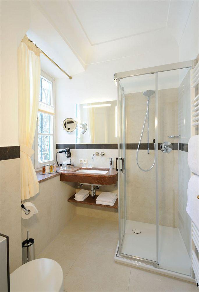 Gut Ising Hotel 5*
